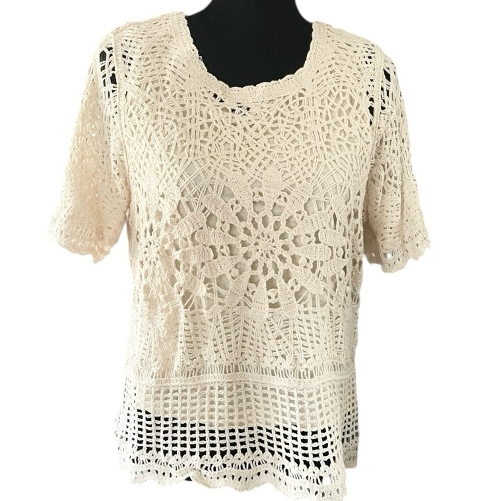 Design History Crochet women’s Top 100% Cotton Ivory short sleeve bohemian beach
